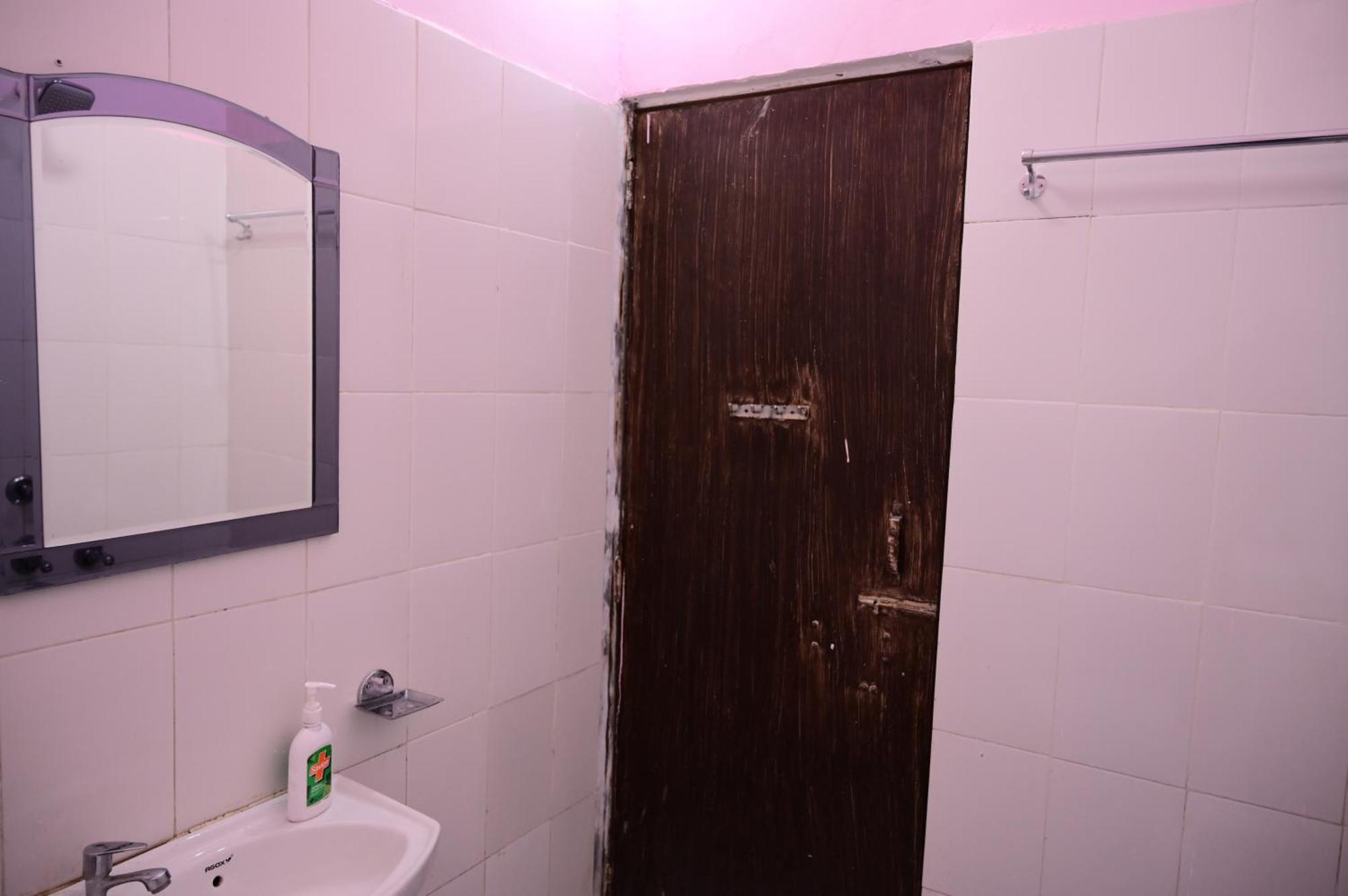 Jankivihar Homestay At Prahladghat Within 1Km From Shri Ram Mandir Ayodhya エクステリア 写真