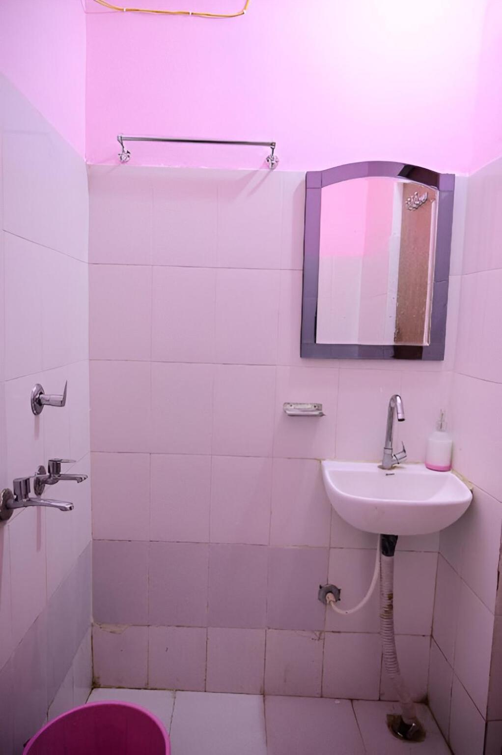 Jankivihar Homestay At Prahladghat Within 1Km From Shri Ram Mandir Ayodhya エクステリア 写真